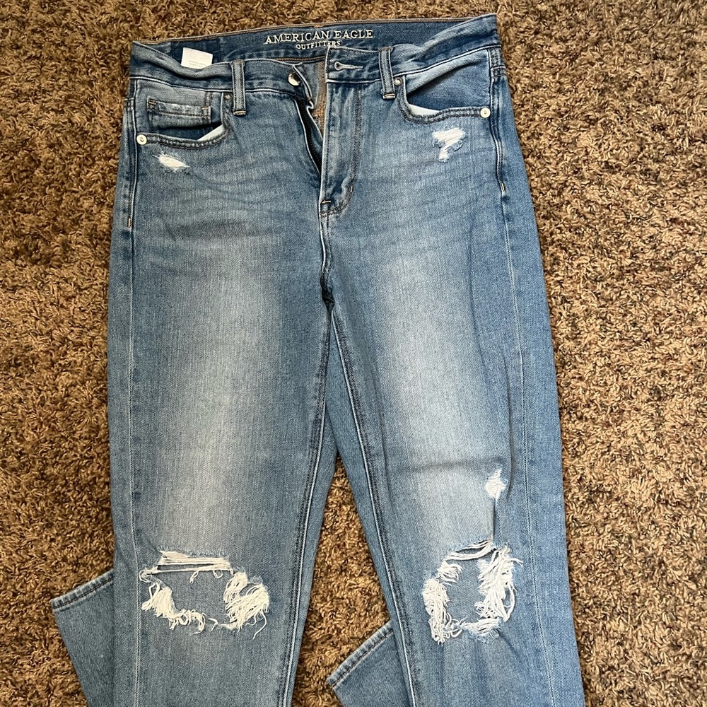 American Eagle Mom Jeans